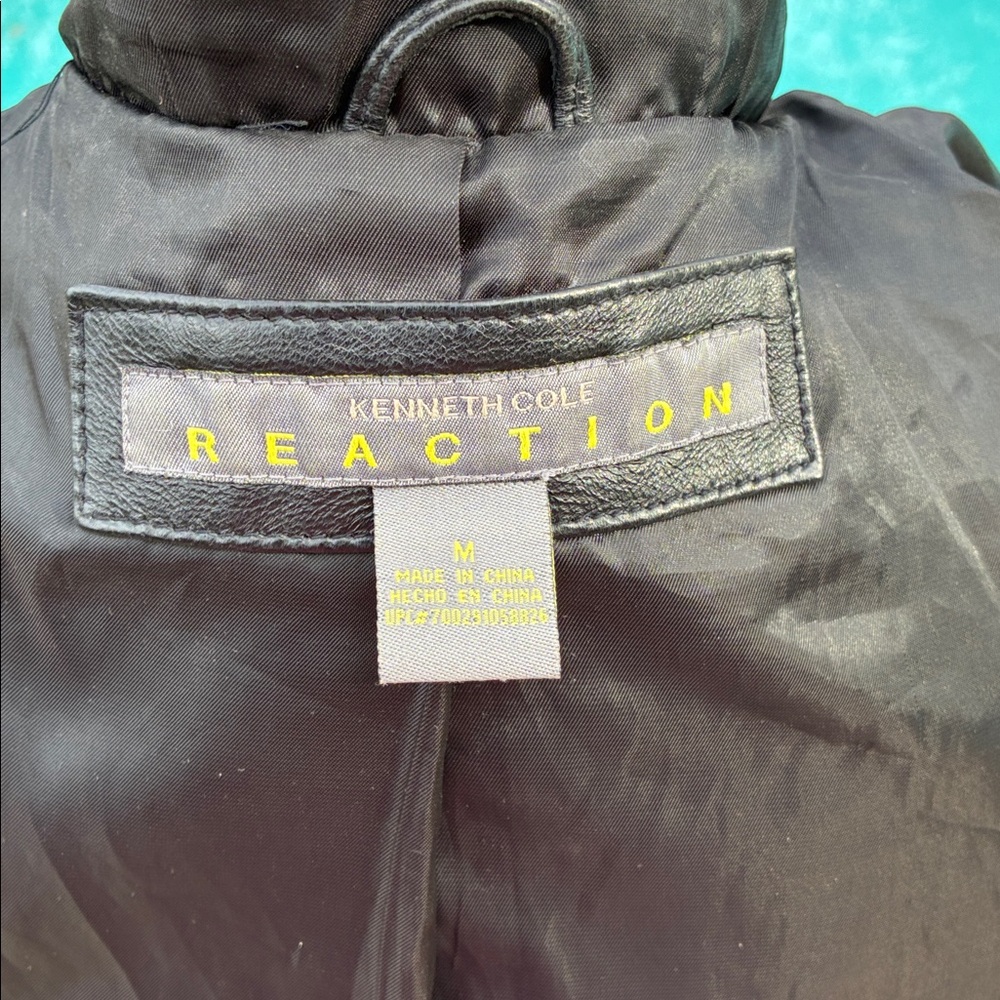 Kenneth Cole Reaction Black Hooded slimming Leather Jacket M - Picture 8 of 8